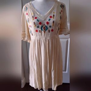 Off White Boho Mini Dress with Embroidery